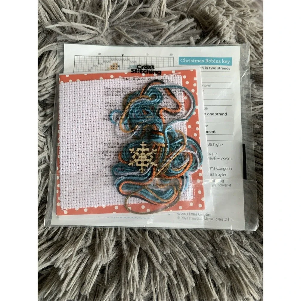Rockin Robins Merry Christmas Card Kit With Wooden Charm Festive Cross Stitching
